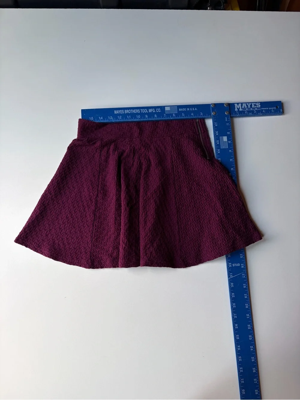 Women's Textured Midi Skirt in Deep Plum